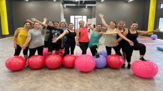 Kepezli kadınlar sporla sosyalleşiyor