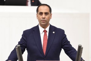 Kıratlı, Alata'nın Sit Alanı Statüsünün Değişmediğini Vurguladı