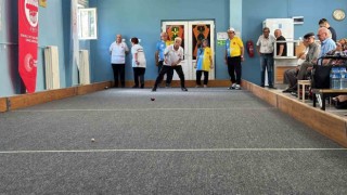 Kırklarelinde ihtiyar delikanlıların bocce şampiyonası heyecanı