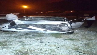 Kırşehirde otomobil şarampole uçtu: 1 ölü, 1 yaralı