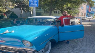 Klasik otomobillere olan tutkusu bir iş haline geldi