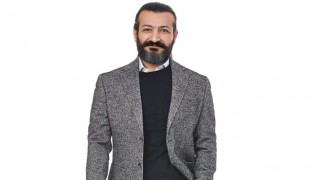 Klinik Psikolog: "Dijital Çağda İlişkiler Sığlaşıyor, İnsanlar Gözlerine Hapsolmuş Durumda"