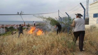 Konyada korkutan ot yangını