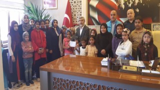 Kuran kursu öğrencilerinden Filistine destek