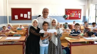 Kuran Kursuna giden minik öğrencilerden Filistine destek