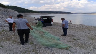Kurtboğazı Barajında 500 metre misina ağ ele geçirildi
