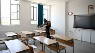 Kuşadası Belediyesi okulları yeni eğitim öğretim yılına hazırlıyor