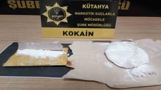 Kütahyada üzerinden uyuşturucu çıkan şüpheli tutuklandı