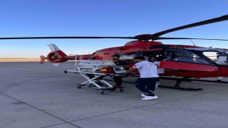 Mardinde 1 günlük bebek ambulans helikopterle Diyarbakıra sevk edildi