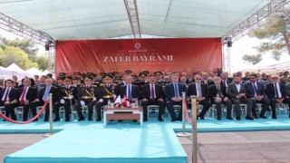 Mardinde 30 Ağustos Zafer Bayramı coşkuyla kutlandı