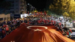 Menteşede 30 Ağustos coşkusu Manga konseri ve fener alayı ile taçlandı