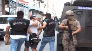 Mersinde aranan şahıslara ve uyuşturucu tacirlerine operasyon: 41 gözaltı