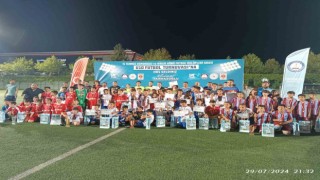 Minik futbolcular Şahinbey Belediyesinin organizasyonunda karşı karşıya geldi