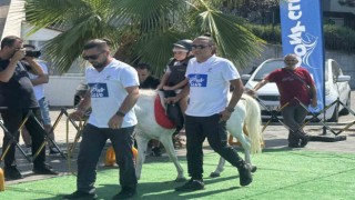 Miniklere hayvan sevgisi aşılandı