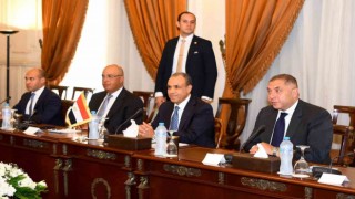 Mısır Cumhurbaşkanı es-Sisi, Fransa Dışişleri Bakanı Sejourne ile görüştü