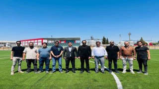Mücahit Arınç Manisadaki spor yatırımlarını inceledi