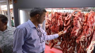 Nazilli Belediyesi Zabıta Müdürlüğü ekipleri kasapları denetledi
