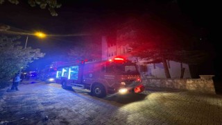 Nevşehirde 5 katlı binada korkutan yangın