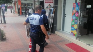 Osmaniye Belediyesi Zabıta Ekipleri Kaldırım İşgali İçin Denetime Çıktı