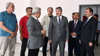 Osmaniye Valisi Yılmaz Kadirli'de Yeni Okulları İnceledi