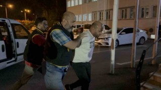 Otomatik tabanca ile havaya defalarca ateş açan şahıs yakalandı