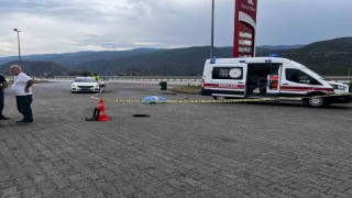 Otomobilin çarptığı yaşlı adam hayatını kaybetti
