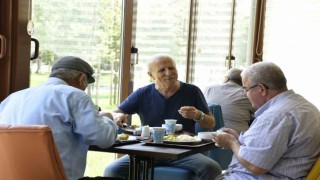 Pendik Belediyesinden emeklilere sosyal tesislerde yüzde 25 indirim