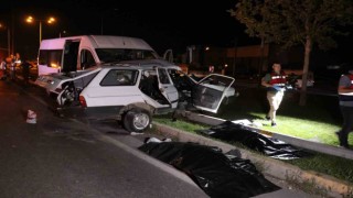 Personel servisiyle çarpışan otomobildeki karı koca hayatını kaybetti