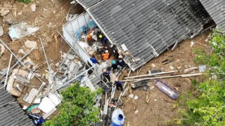 Phuket Adasında toprak kayması: 10 ölü