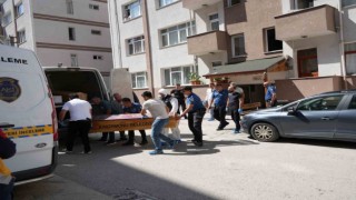 Polis memurunun şehit edip annesini rehin alan şahısın cenazesi morga kaldırıldı