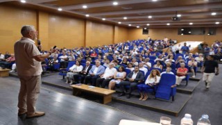 Prof. Dr. Naci Görür İstanbulun genç ilçesini işaret etti: “Zemininin çok sağlam, dinamitle kırılacak kuvvete sahip”