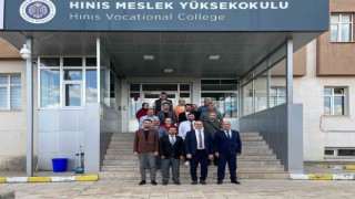 Rektör Hacımüftüoğlu, Hınıs Meslek Yüksekokulunu ziyaret etti