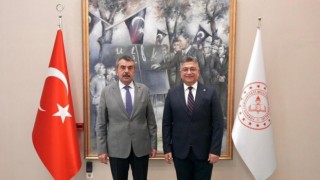 Rektör Kızıltoprak, Millî Eğitim Bakanı Tekin ile bir araya geldi
