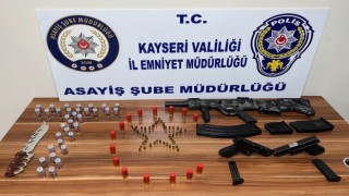 Ruhsatsız silah ve mermi satan şahıs yakalandı