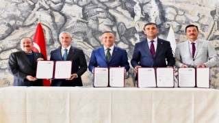 Şahinbey Belediyesinden hem eğitime hem spora destek
