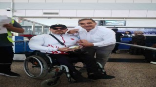 Şampiyona tek kişilik uğurlama