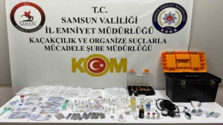 Samsunda sağlıksız ortamda ilaç ve tıbbi malzeme ele geçirildi