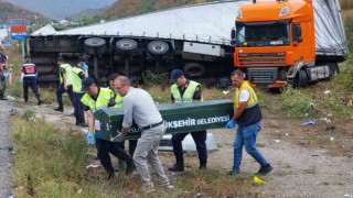 Samsundaki kazada ölen 3 kişinin cansız bedeni otopsi için morga kaldırıldı