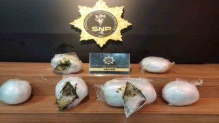 Şanlıurfada 14 kilogram skunk ele geçirildi: 2 gözaltı