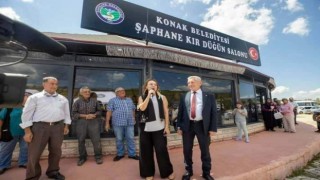 Şaphanedeki düğün salonunu AK Parti yaptı, CHPli Konak Belediyesinin ismi verildi