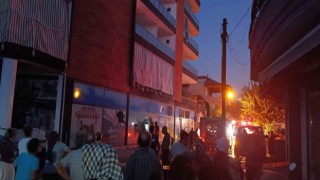 Sarıgölde market yangını