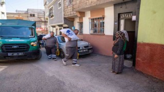 Şehitkamil Belediyesinden 1 günde 2 bin aileye gıda desteği