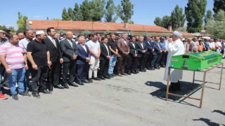 Selde hayatını kaybeden şahıs toprağa verildi