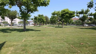 Serdivanda parklar ve spor alanları yenileniyor