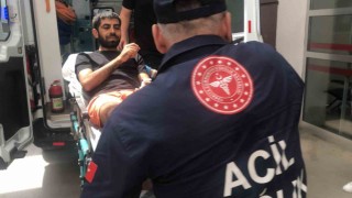 Serinlemek için girdiği havuzda akrep soktu