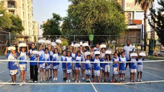 Seyhan Belediyesi yaz spor okullarında 2 bin çocuğa sertifika verildi