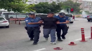 Seyhan polisi 16 yıl 4 ay kesinleşmiş hapis cezasıyla aranan torbacıyı yakaladı