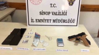 Sinopta uyuşturucu operasyonu: 3 kişi tutuklandı