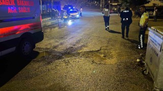 Sinopta yoldaki çukura giren motosikletli kaza yaptı: 1 yaralı