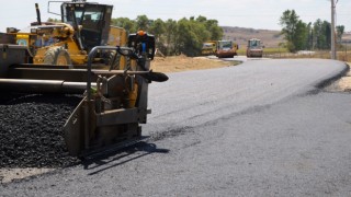 Söğüte bağlı köy yolları asfaltlama çalışmaları ile yenileniyor
